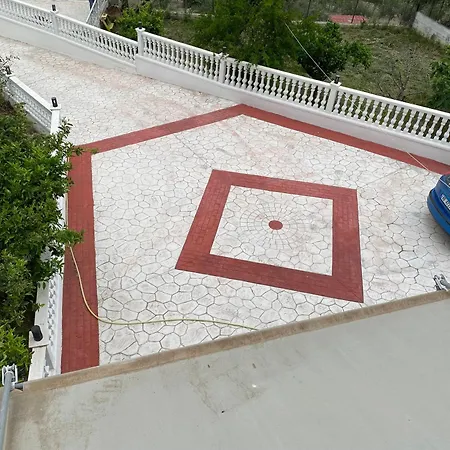Geri's Πανσιόν